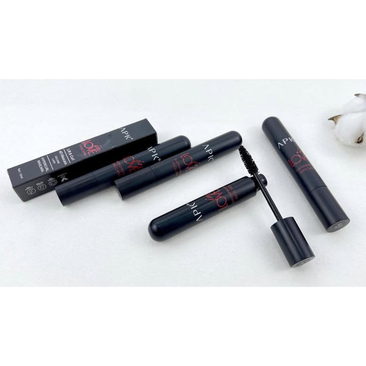 APK In Love Mascara